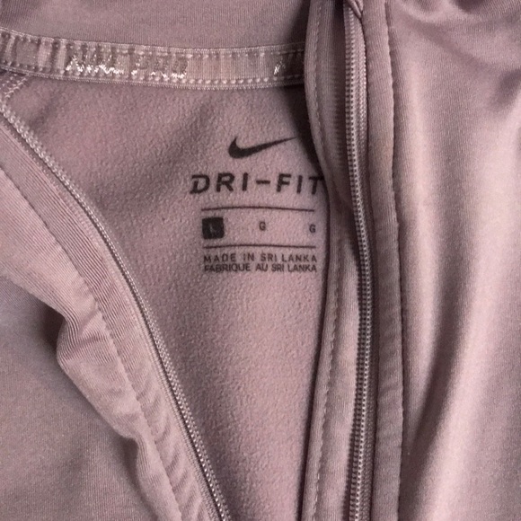 Nike pullover - Picture 2 of 6